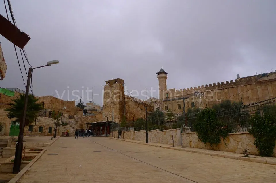 Abraham Mosque is so gorgeous. Entrance is not allowed on Fridays. Abraham Mosque in Hebron