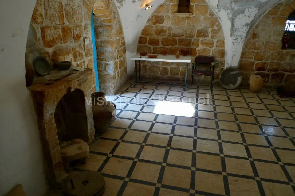 Because the building was a house until the modern era, we can imagine a family life. Displays in Ramallah Museum